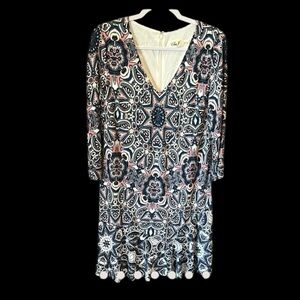 Eliza J Sheath V neckline Dress size 14